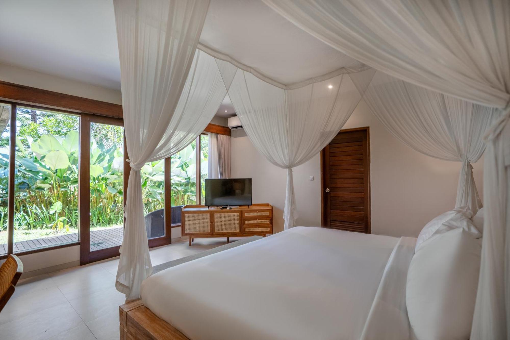 Tjendana Kanaka Jungle Resort Ubud Exterior photo